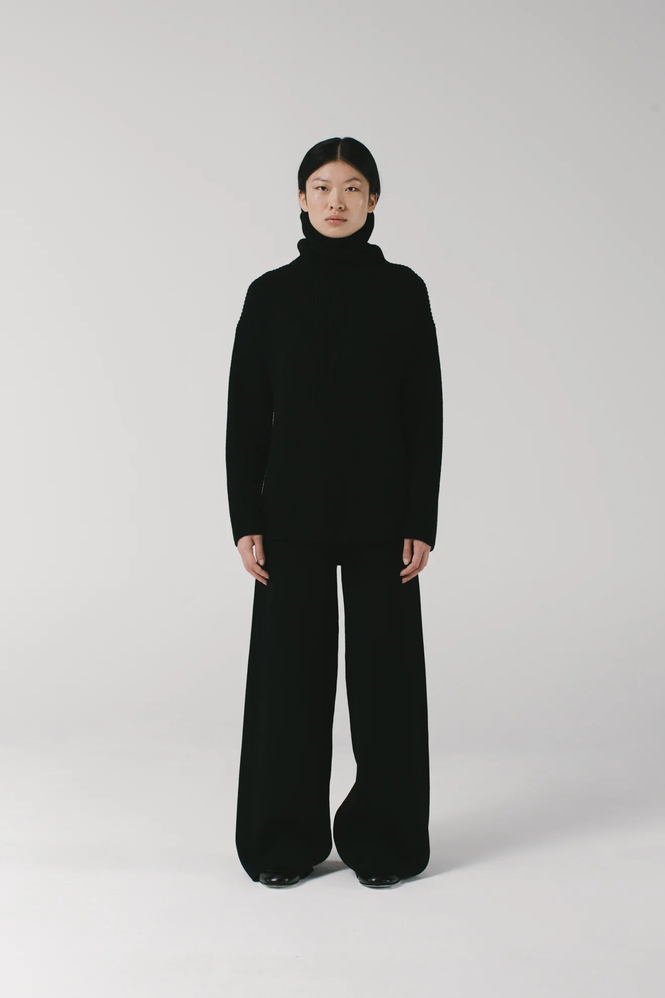 Heavy Turtle Neck Black